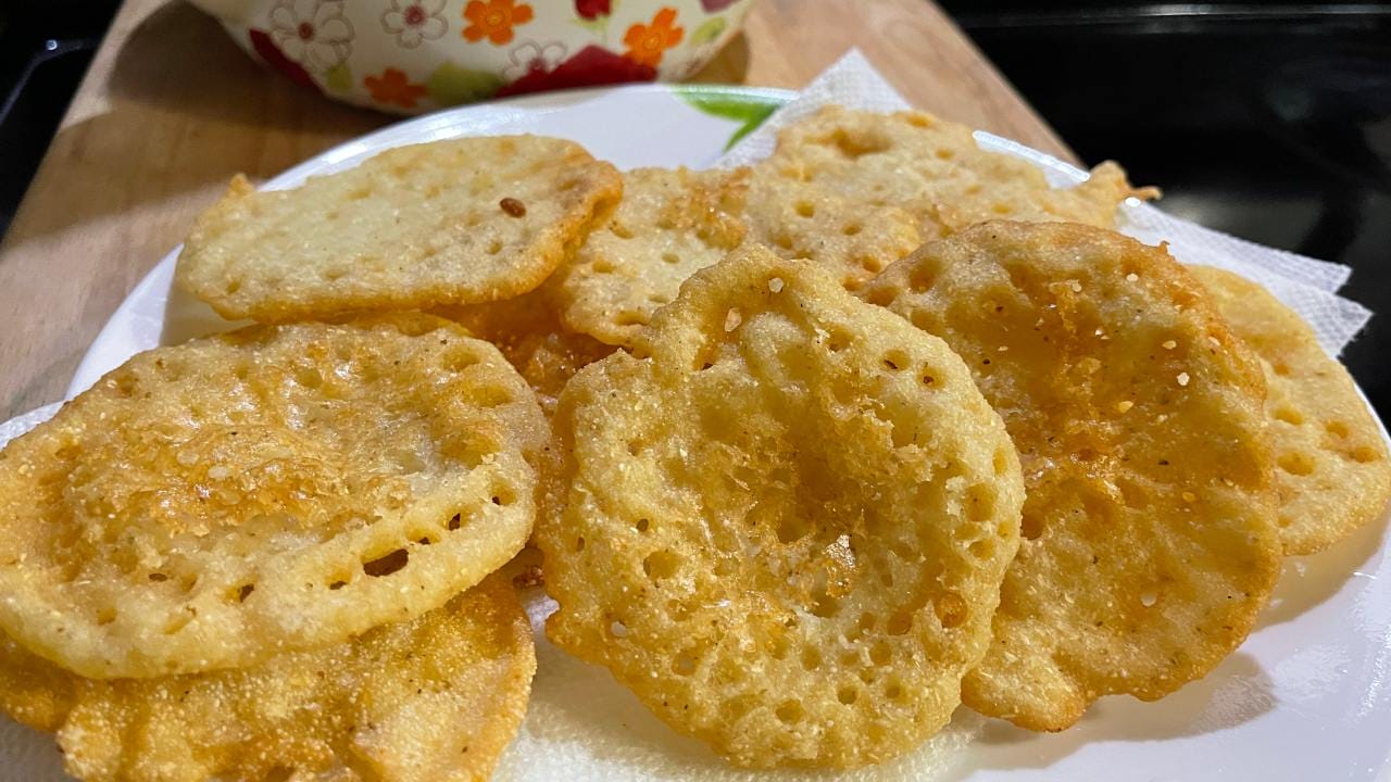 Lacy Cornbread