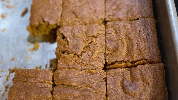 Molasses Cake