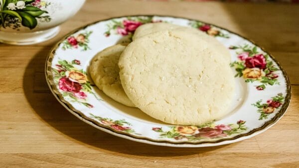 Old Fashioned Sugar Cookies - Recipe from back of Dixie Crystals sugar bag 21 Old Fashioned Sugar Cookies