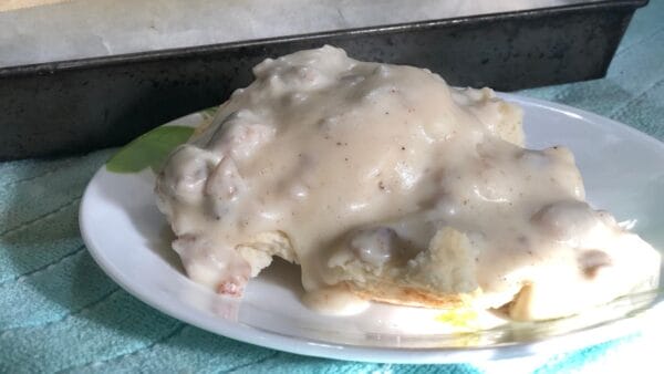 How to Make Sausage Gravy and Biscuits | Sausage Gravy Recipe 1 Sausage Gravy and Biscuits
